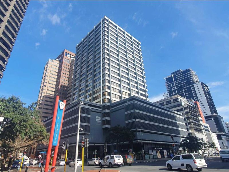 Beautifully Fitted out Semi-Furnished office 16th floor - Photo 4