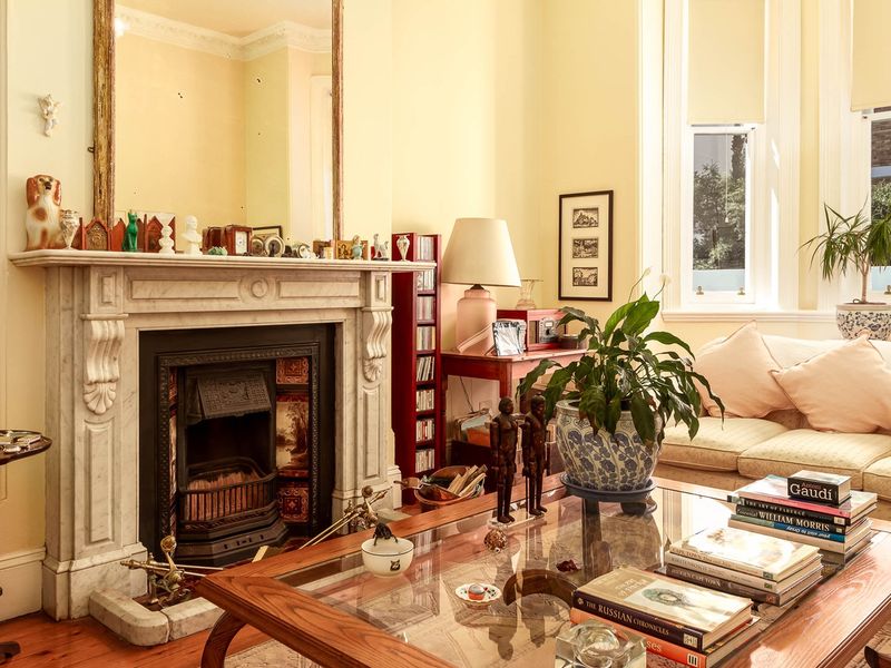 Charming Heritage Victorian in Bantry Bay - Photo 7