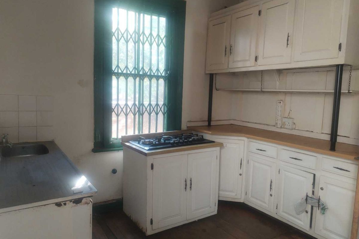 Charming 3-Bedroom Home Near Cullinan School & Amenities - Photo 5