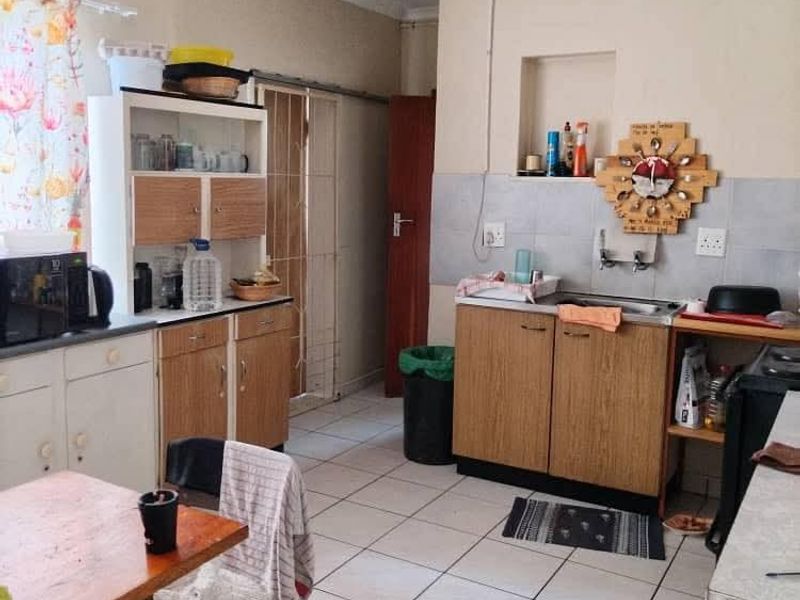 FOR SALE HOUSE IN ACADEMIA - Photo 5