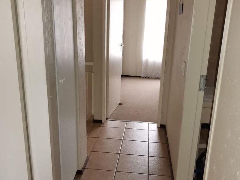 Beautiful duplex apartment for sale in Brentwood Park - Photo 10