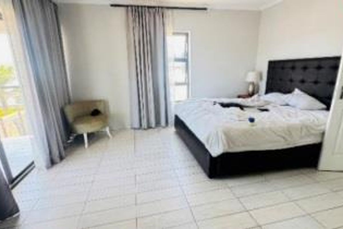HOUSE FOR SALE IN CIMBEBASIA - Photo 4