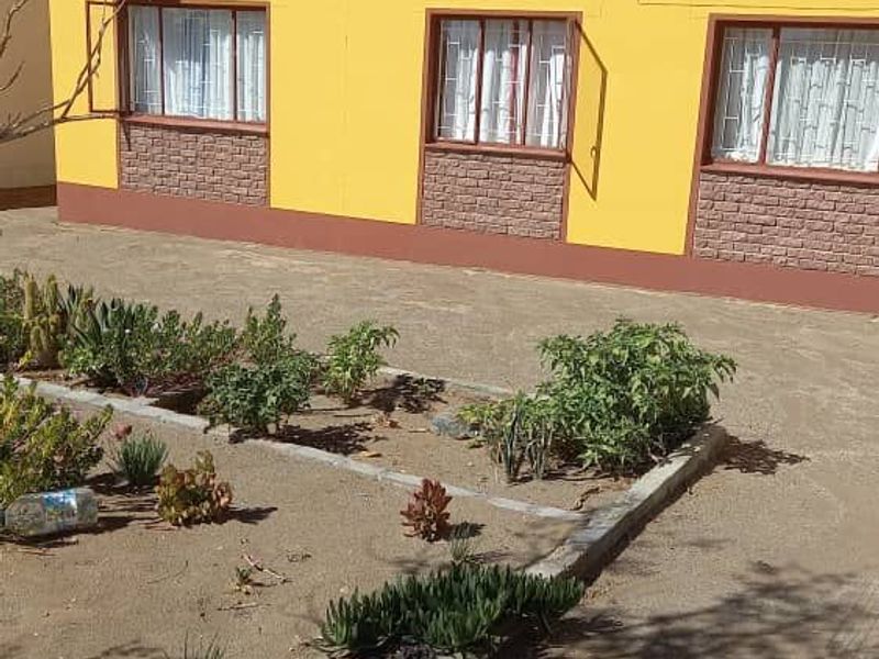 WELL-LOCATED PERFECT STARTER HOME FOR SALE IN KEETMANSHOOP - NAMIBIA - Photo 3