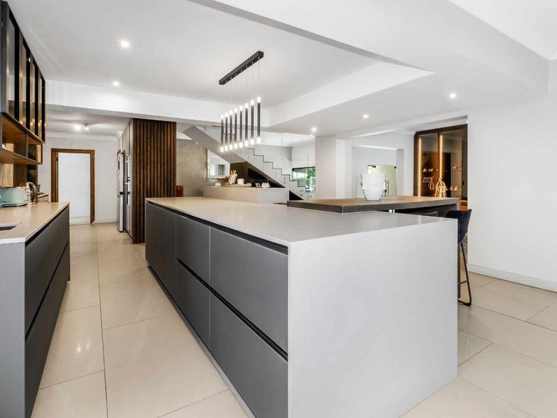 4 Bedroom House for Sale in Dainfern Golf Estate - Photo 3