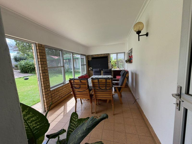 🏡 SPACIOUS 4-BEDROOM HOUSE SALE - OLYMPIA - Photo 5