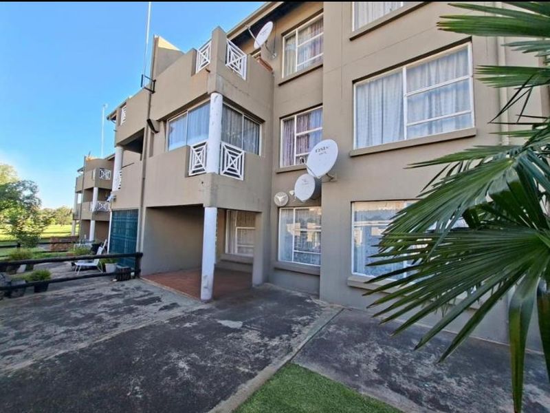 3 Bedroom unit for Sale - Photo 2