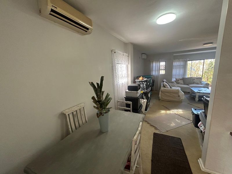 Charming Older-Style Home with Partial Sea Views in Umhlanga - Photo 5