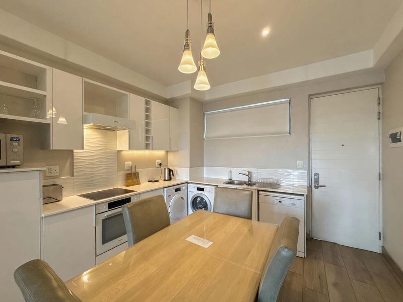 North-Facing 2-Bedroom Apartment with Serene Leafy Views | Flexible Studio + 1-Bed Layout at The Regency - Photo 8