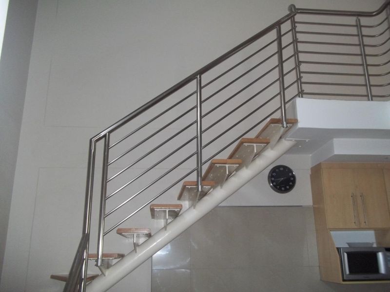 FURNISHED PENTHOUSE - Photo 1