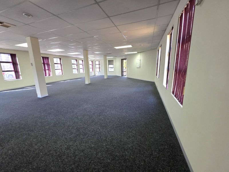 Commercial Office Space for Sale in Derby Downs, Westville – 296m2 Secure Investment Opportunity - Photo 6