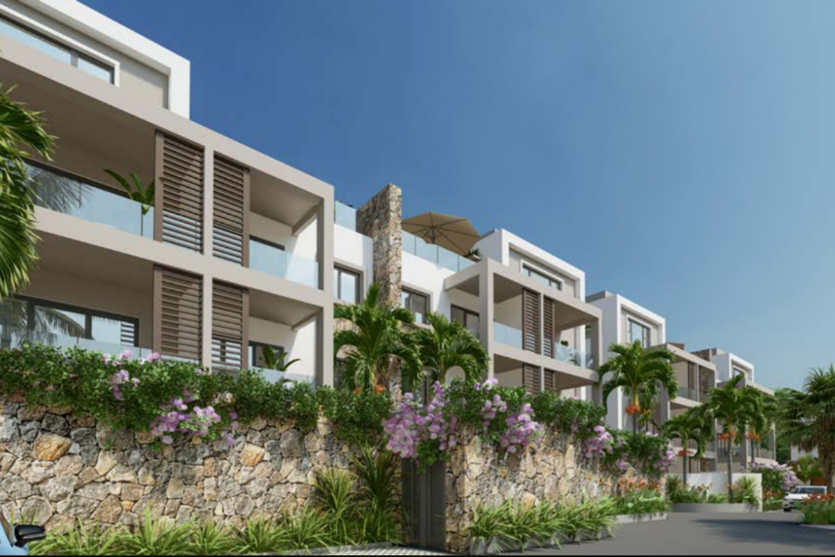 Charming 3-Bedroom Townhouse at Zetwal – Cap Tamarin - Photo 3