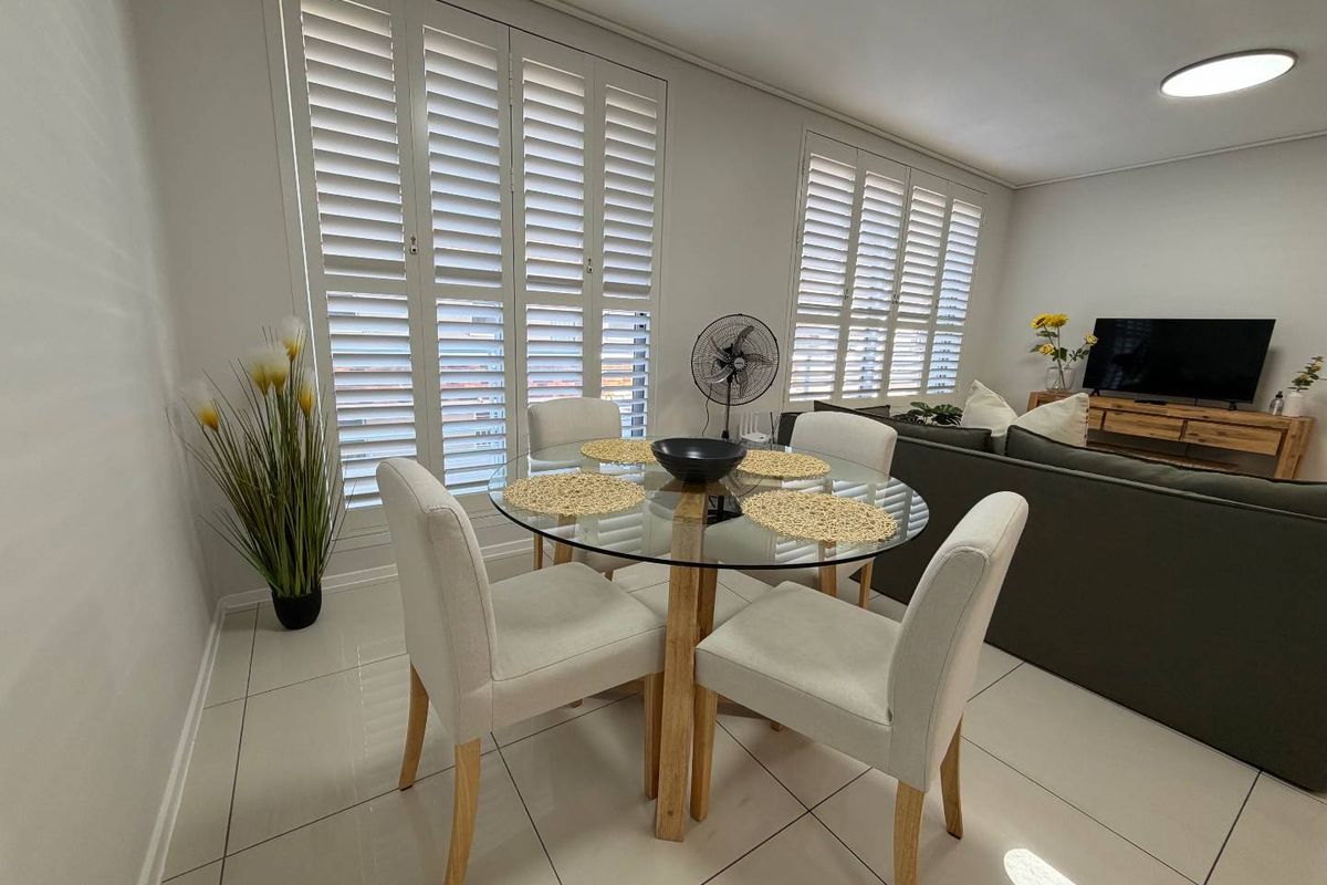 One Bedroom with Pool in Green Point - Photo 4