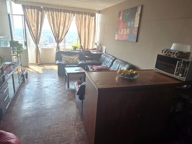 Great investment opportunity owner relocating - Photo 3