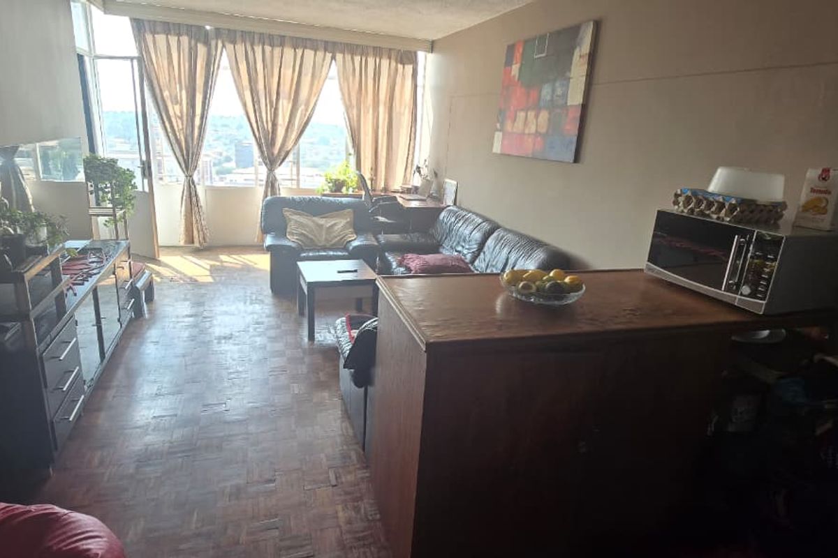 Great investment opportunity owner relocating - Photo 3