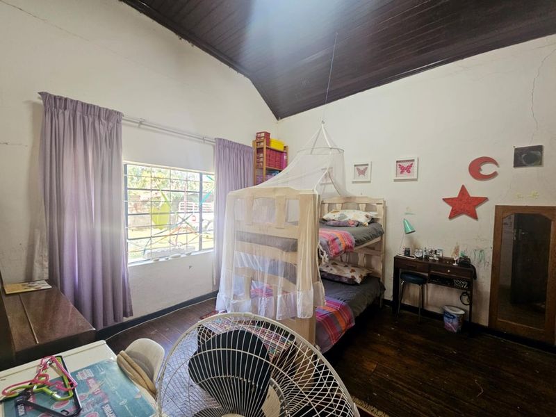 Charming Fixer-Upper with Endless Potential - Photo 10