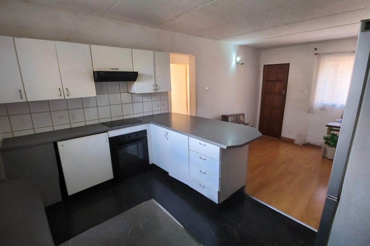 2 bed 1 Bath apartment in Kempton Park, Chloorokop - Photo 2