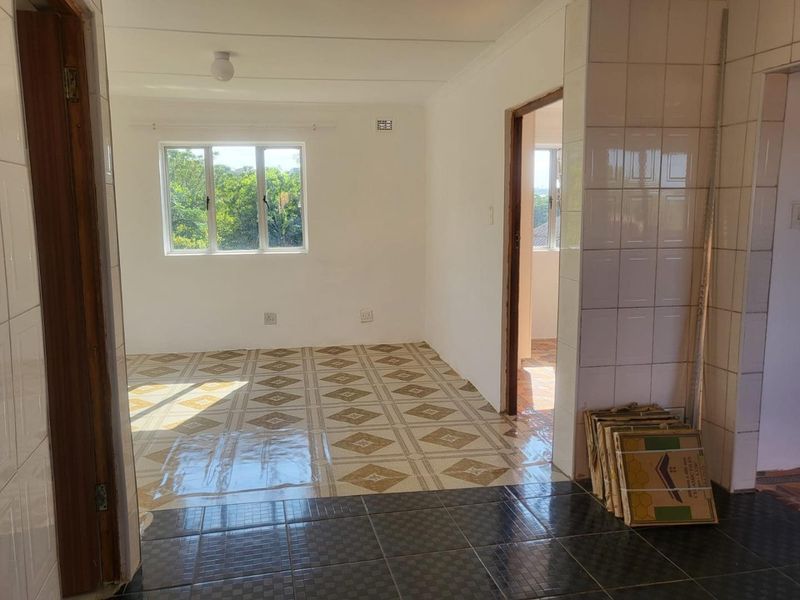 2 Bedroom Granny Flat - Photo 2