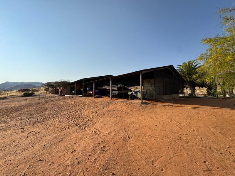 Just 30km from Usakos – perfectly tucked between Swakopmund and Windhoek – lies this little gem of a game farm - Photo 8