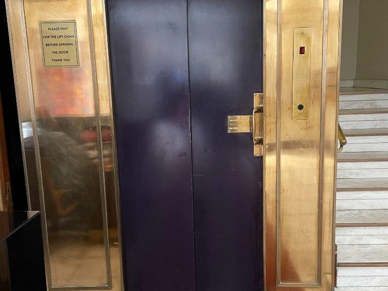 Affordable rental rates for prime office spaces - don't miss out! - Photo 4