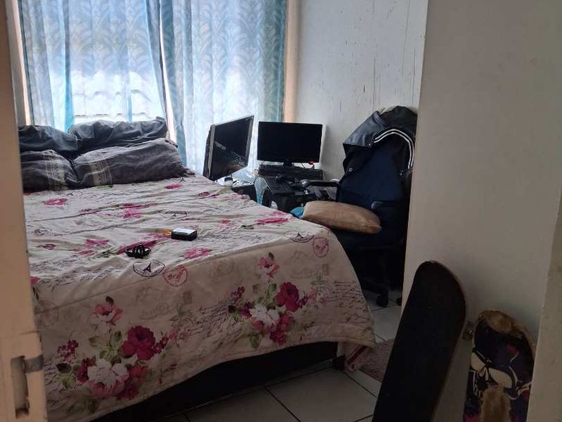 3 Bedroom Flat For Sale in Bonanne - Photo 10