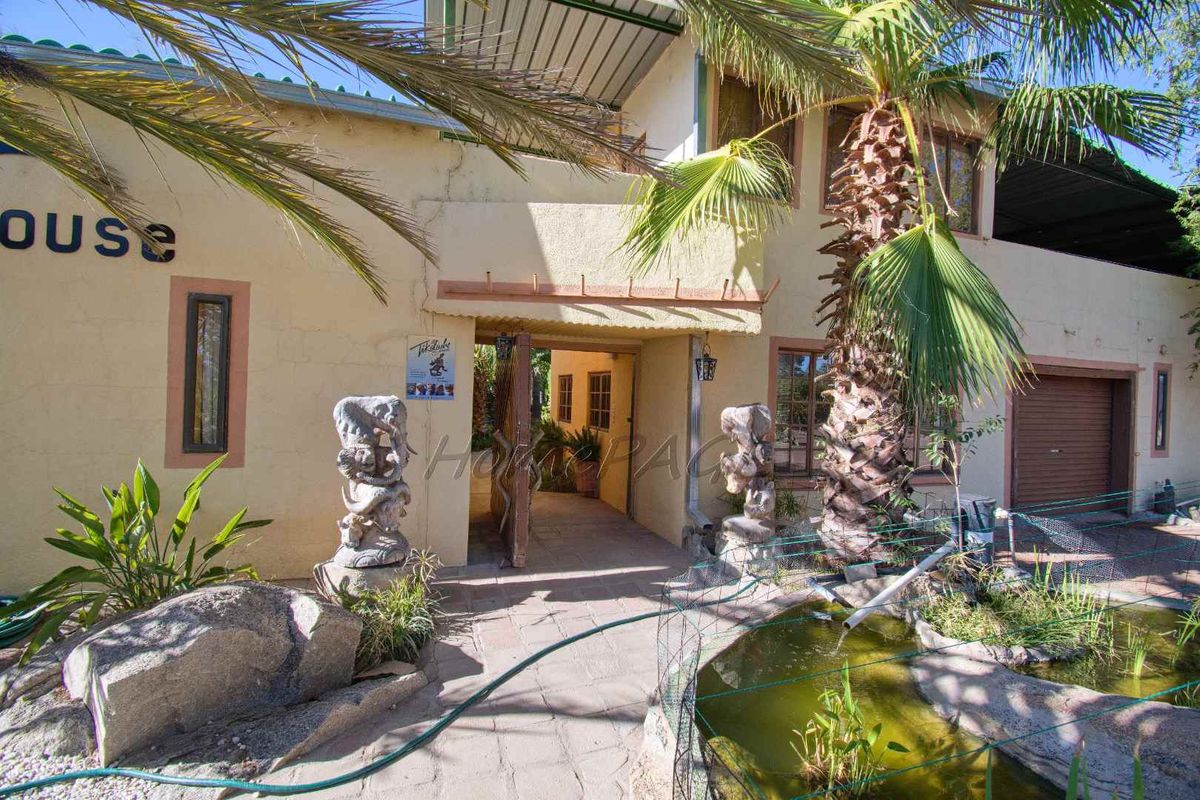 Omaruru:  Guesthouse is for sale - Photo 3