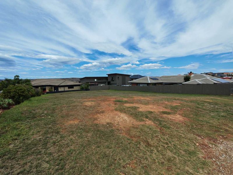 Build Your Dream Coastal Escape: Level 600m2 Stand in Monte Christo - Photo 3