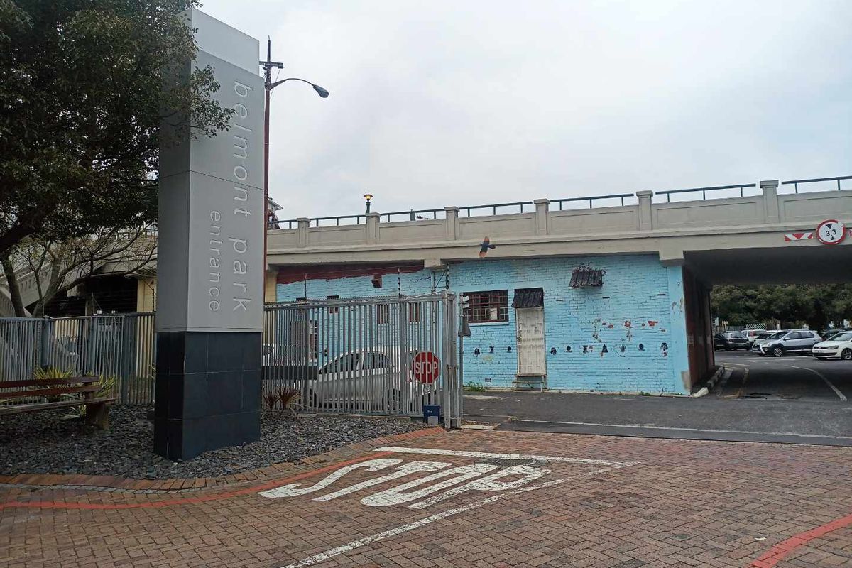 Modern offices with natural light breathtaking views of UCT and Table Mountain - Photo 3