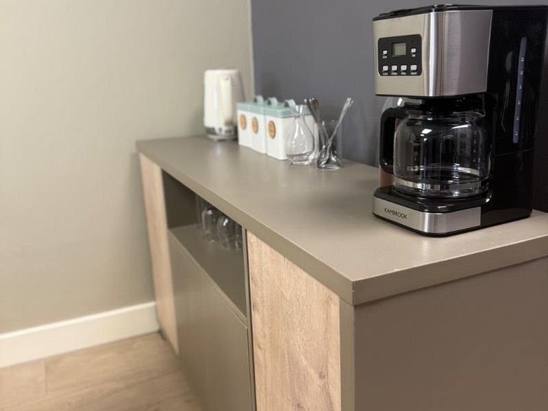 Turn key office- flat - Photo 10