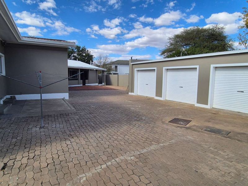 Your Dream Home Awaits – Everything You Need and More! - Photo 5