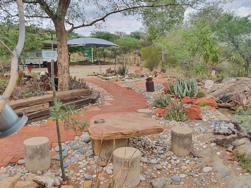 5-Hectare Equestrian Estate with Two Homes – Brakwater, Windhoek5ha Equestrian Estate with 2 Homes - Photo 4
