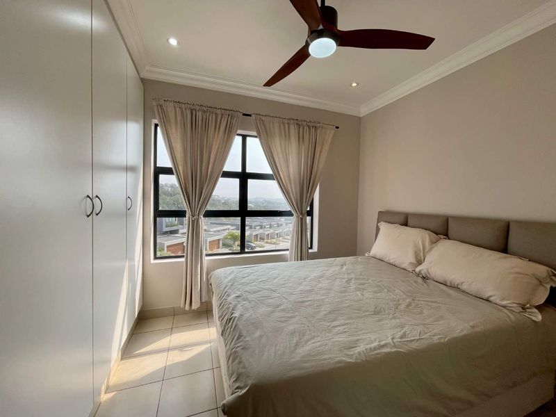 2 Bedroom Penthouse with Ocean views - Photo 9