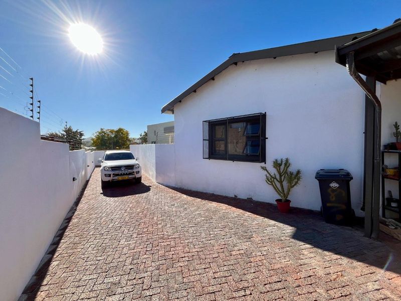 Your Opportunity to Own a Beautiful Home Below Valuation in Okahandja - Photo 2