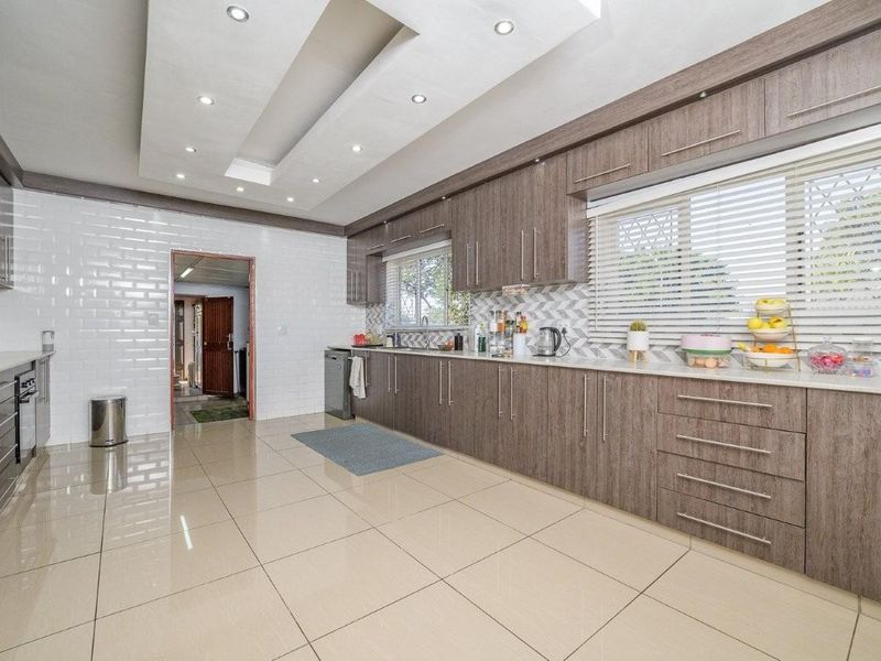 PRIME COMMERCIAL CONVERSION - Photo 9