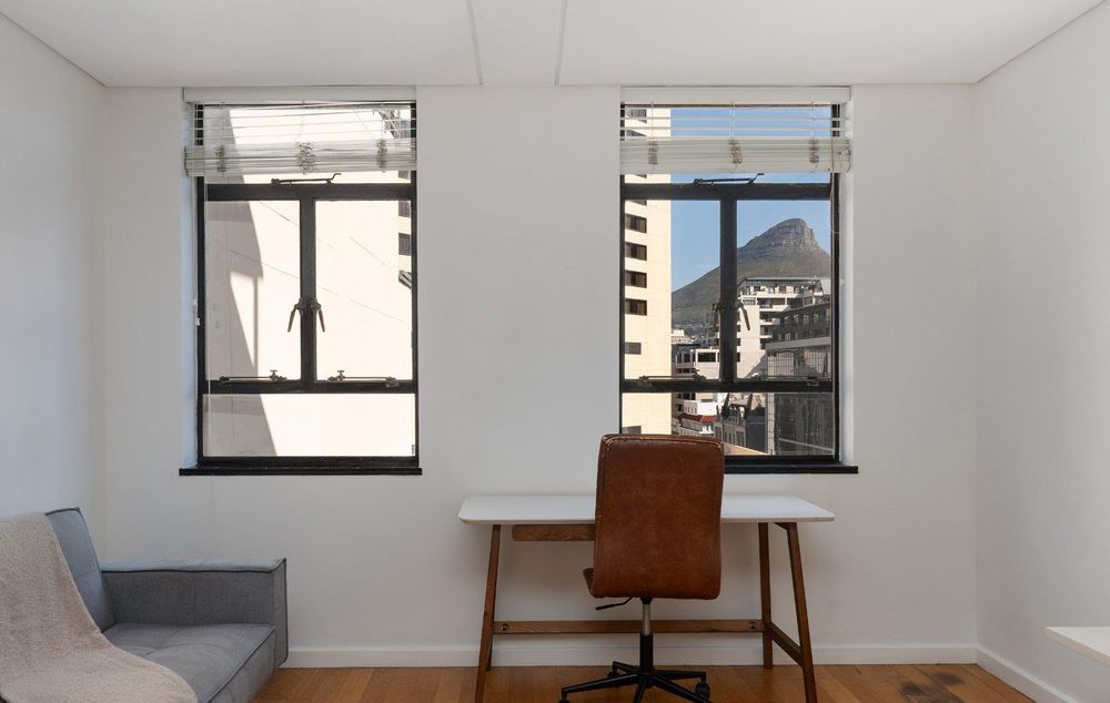 Lounge with views of Lion's Head