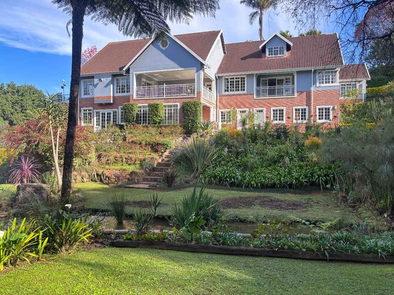 4 Bedroom Family Home for Sale in Oak Park Estate, Pietermaritzburg - Photo 2