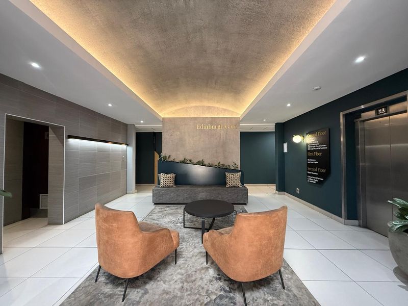 Prime Office Space Available for Lease at Hyde Park Lane - Photo 3