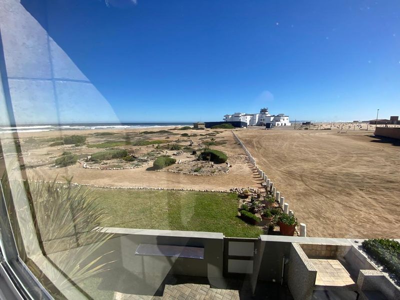 FULLY FURNISHED - 3 BEDROOM FLAT WITH SEA VIEW TO LET IN MILE 4, SWAKOPMUND, NAMIBIA - Photo 2