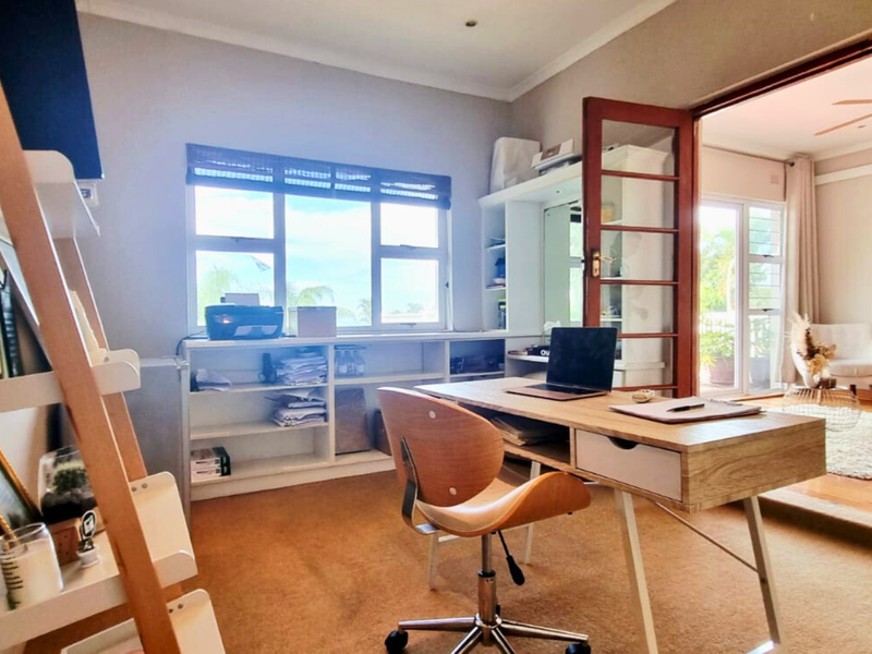 Medical Consulting Suite to Let in Durban North | Sea Views - Photo 3