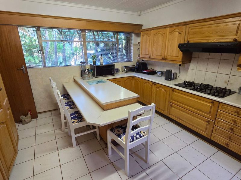 A Property with Exceptional Investment Potential and Versatile Living Options - Photo 9