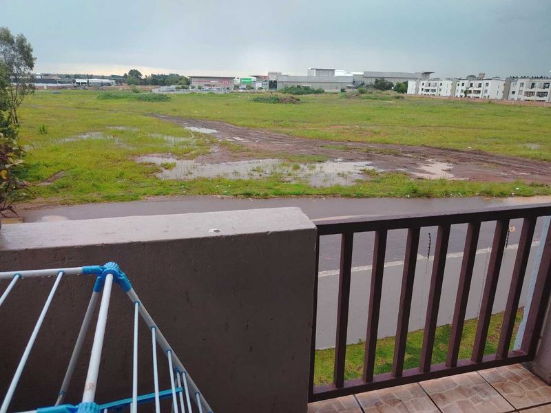 A NEAT APARTMENT - Photo 10