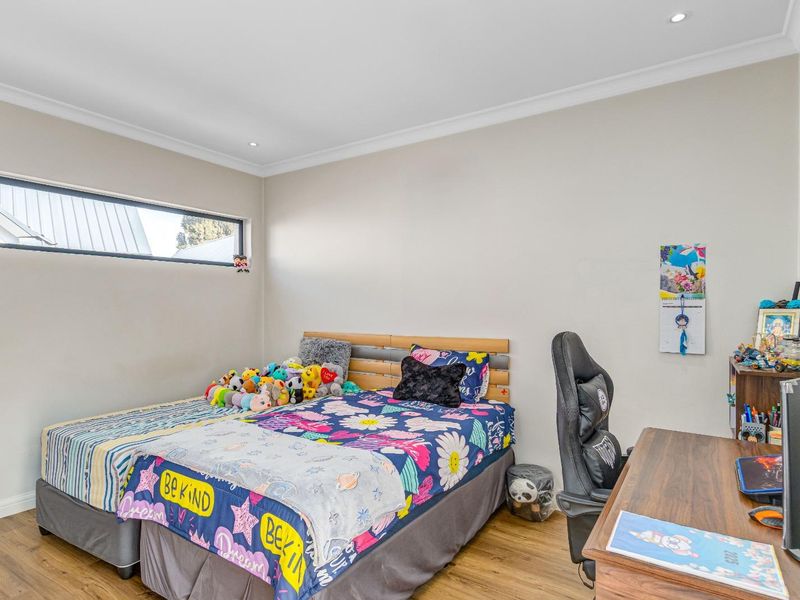 Your Dream Home Awaits in Bryanston - Photo 8