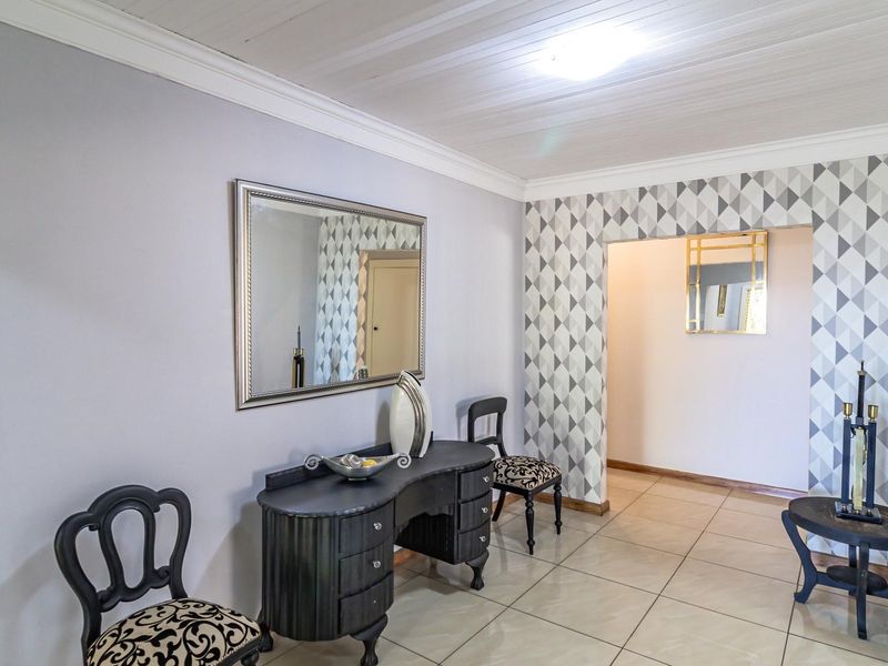 Family Home with Flatlet Near Hospital - Photo 7