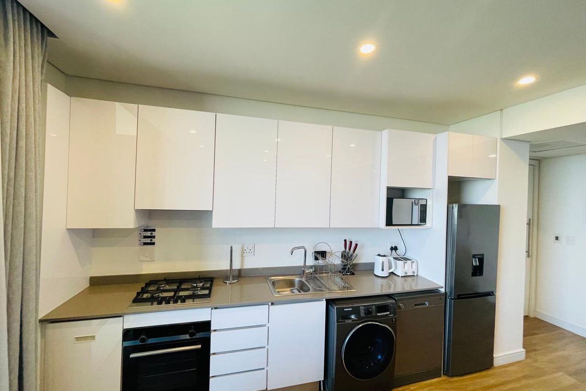2 Bed Furnished Apartment for Rent in Illovo - Photo 4