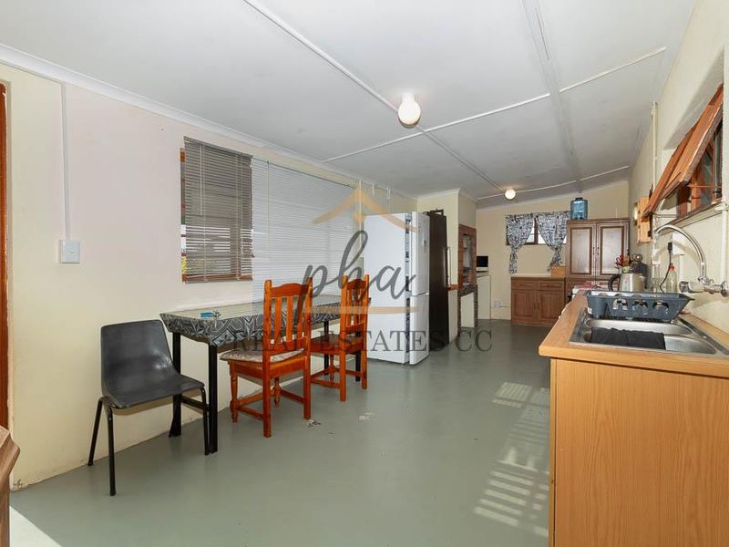 Fully Furnished 3-Bedroom House For Sale - Photo 5