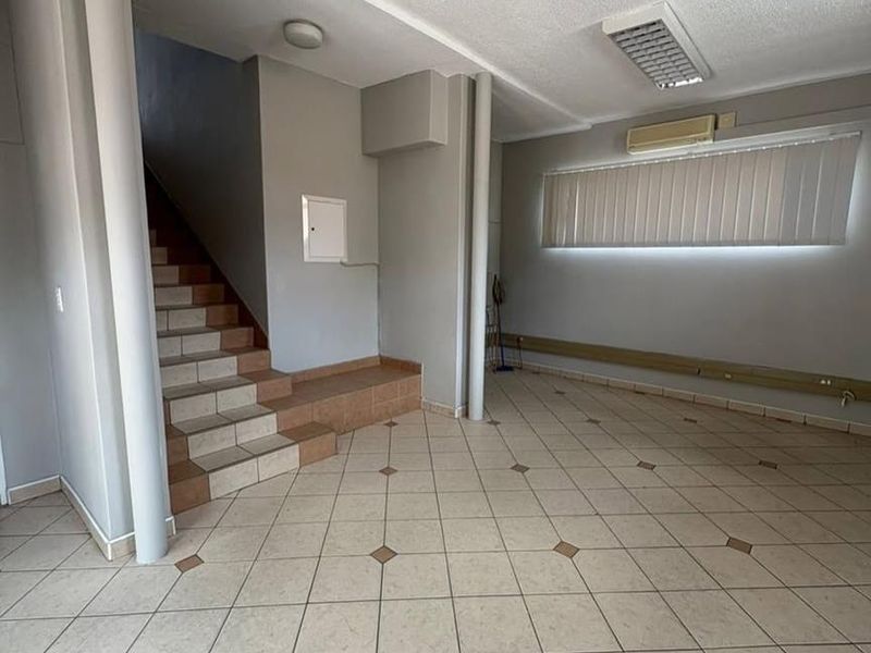 Central- For Sale- N$4 090 000 - Photo 10