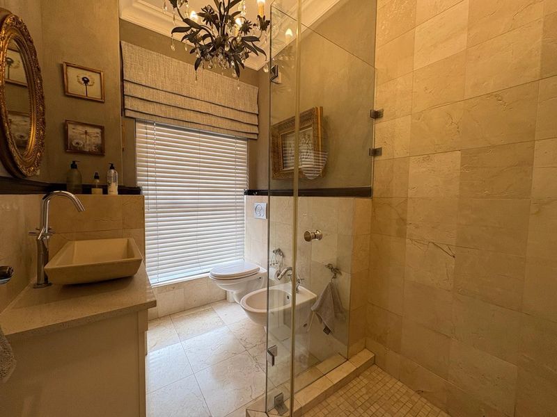 Furnished Studio in West Beach - Photo 4