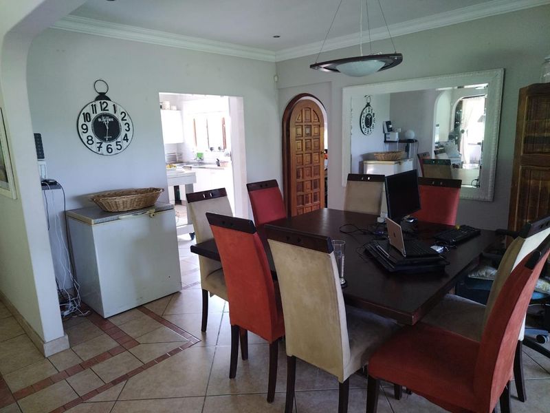 Spacious 4 Bedroom Family Home to Let in La Mercy - Photo 9
