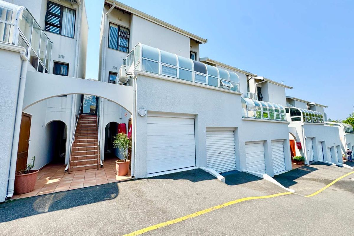 Hendra Estates - Stunning Coastal, Pet-Friendly Duplex For Sale In Prime Umhlanga! - Photo 3