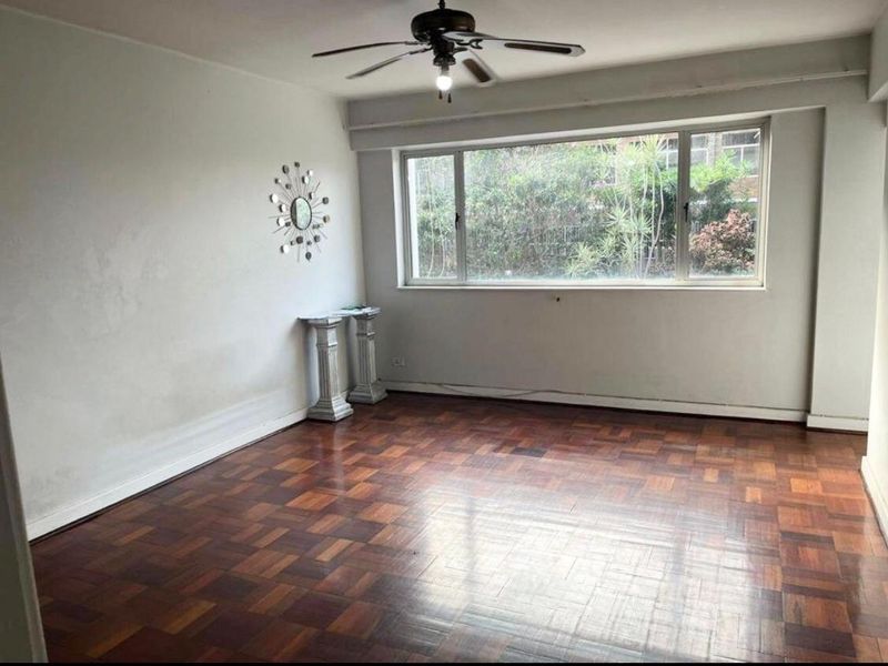 Glenwood Property with Substantial 3,328 sqm Erf and Development Potential - Photo 6