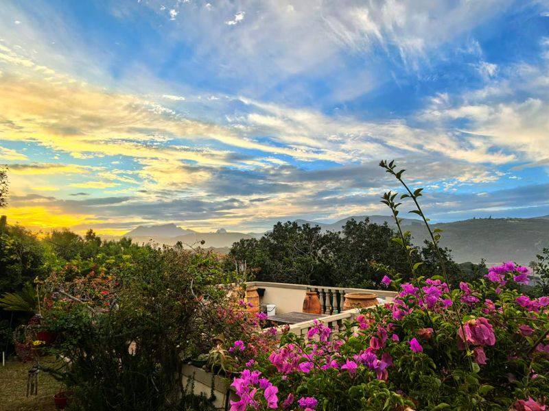 Wilderness Retreat with Authentic Tuscan Flair - Photo 1